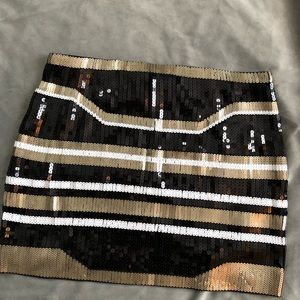 Sequin mini skirt. From Express. Size small.